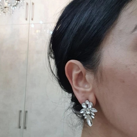 Matching BRIDESMAID rhinestone earrings New 4 pack bundle - Picture 3 of 7